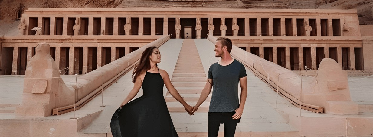 جولة في مصر لمدة 12 يومًا جولة في مصر لمدة 12 يومًا