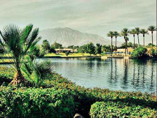 رحلات يومية إلى أسوان