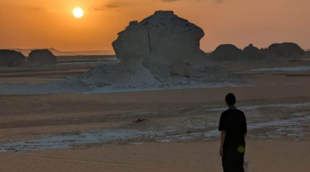 2 Day Trip to the White Desert and Bahariya Oasis from Cairo