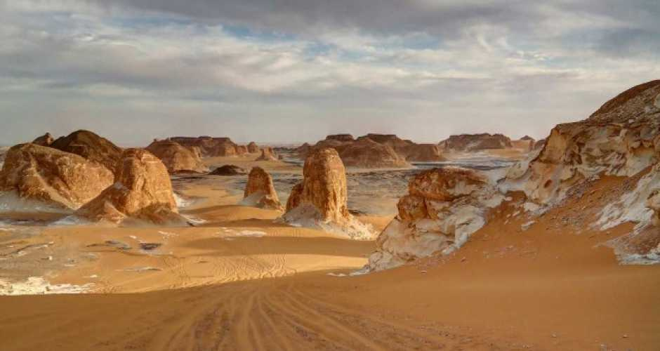 4 Days Egypt Itinerary Cairo and the white desert 4 Days Egypt Itinerary Cairo and the white desert