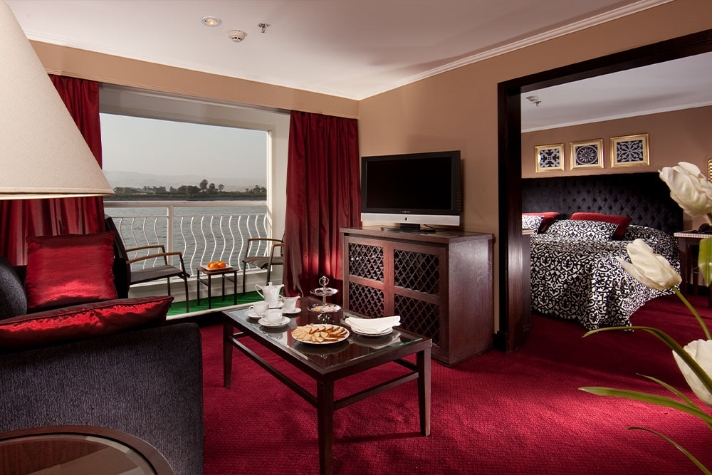 4 Days Nile cruise between Aswan and Luxor on Steigenberger Minerva