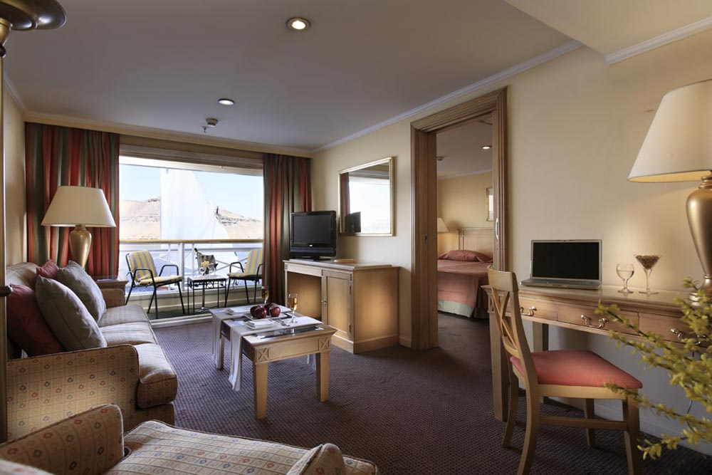 5 Days Nile cruise from Luxor to Aswan on Crown Emperor