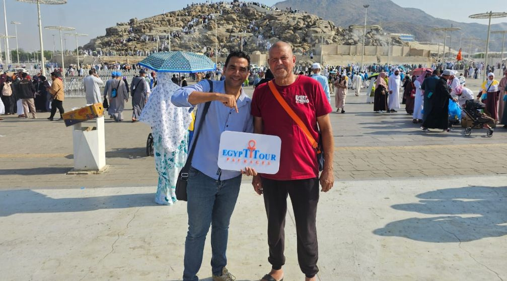 8 Days Umrah Package from Cairo