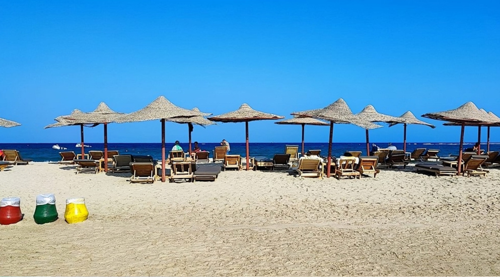 Abu Dabbab Dugong Snorkeling Trip from Hurghada