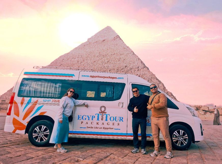 Tour to Giza Pyramids from Alexandria Port