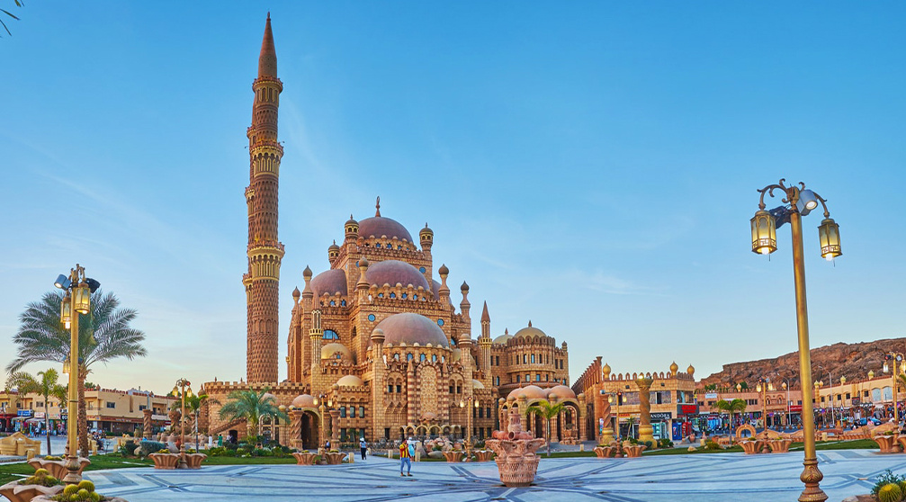 2 Tages Tour zu den Pyramiden von Gizeh und Alt Kairo ab Sharm El Sheikh