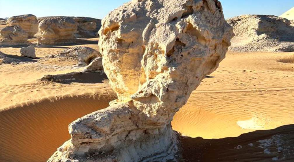 2 tägiger Ausflug in die Weiße Wüste und zur Bahariya Oase ab Kairo