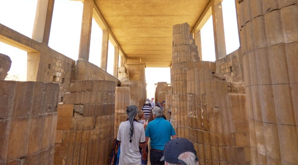 Ausflug zu den Pyramiden und der Stufenpyramide von Gizeh vom Hafen von Alexandria
