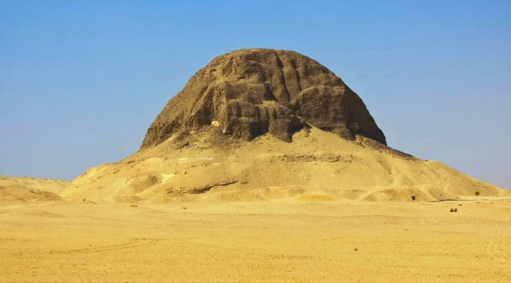 Ganztägige Tour zu den Pyramiden Maidum Hawara und El Lahun