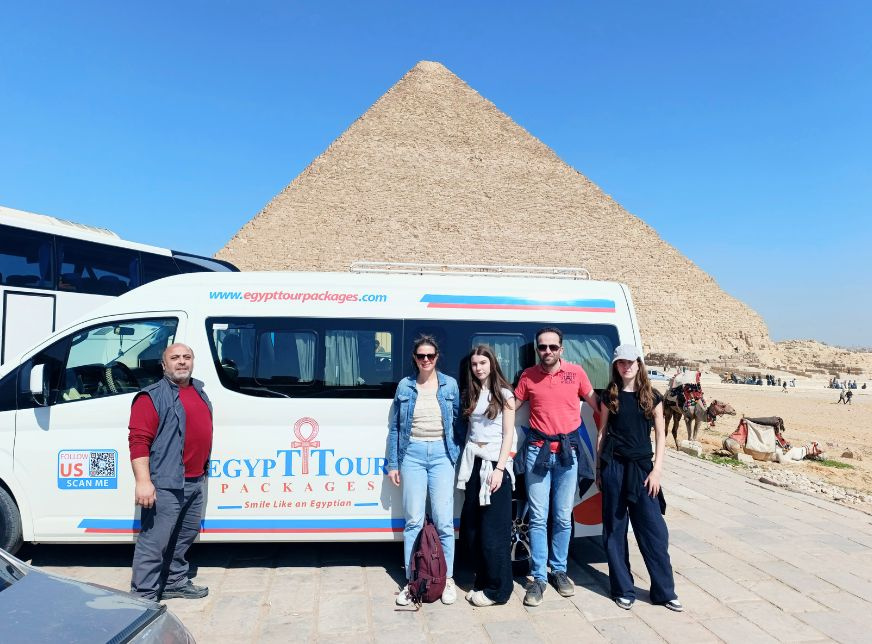Tour zu den Pyramiden von Gizeh vom Hafen von Alexandria