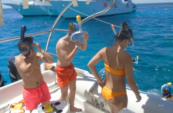 Excursiones en lanchas rápidas desde la bahía de Soma