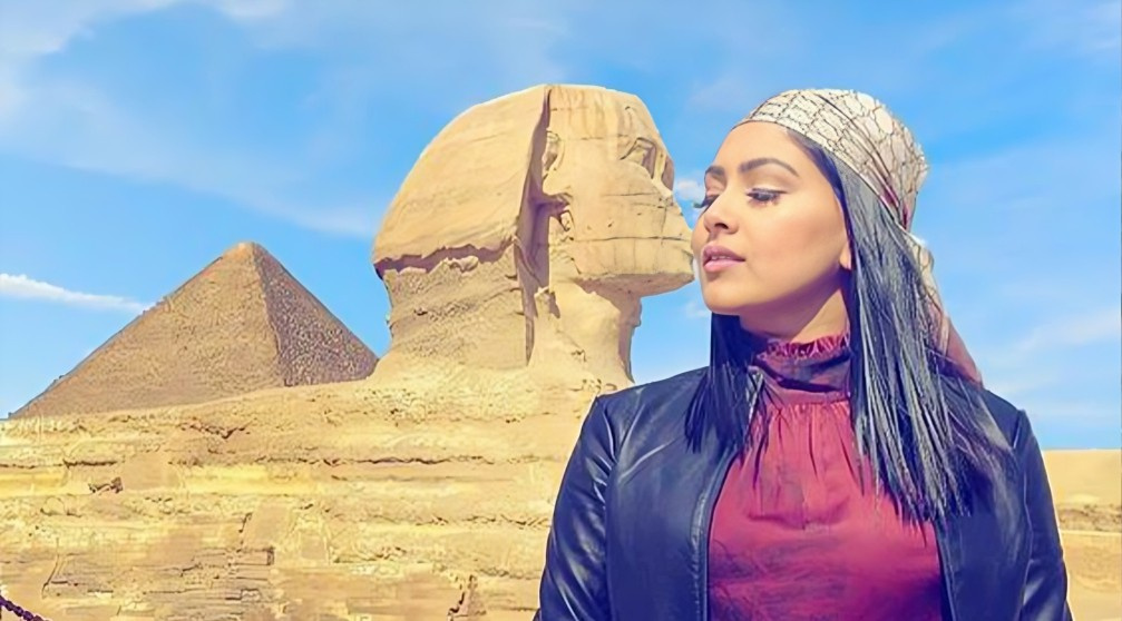 Paquete turístico de 2 días a las pirámides de Giza y el Cairo antiguo.