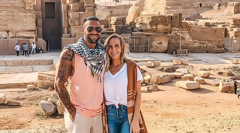 Paquete turístico de 2 días a las pirámides de Giza y el Cairo antiguo.