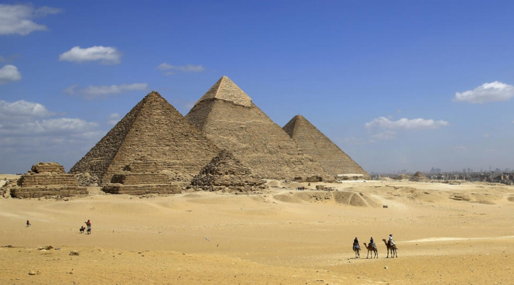 Visite des pyramides de Gizeh depuis le Caire