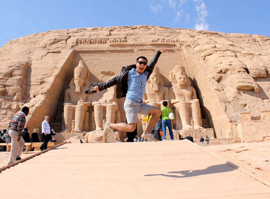 4 Days Nile cruise Between Aswan and Luxor from Alexanderia