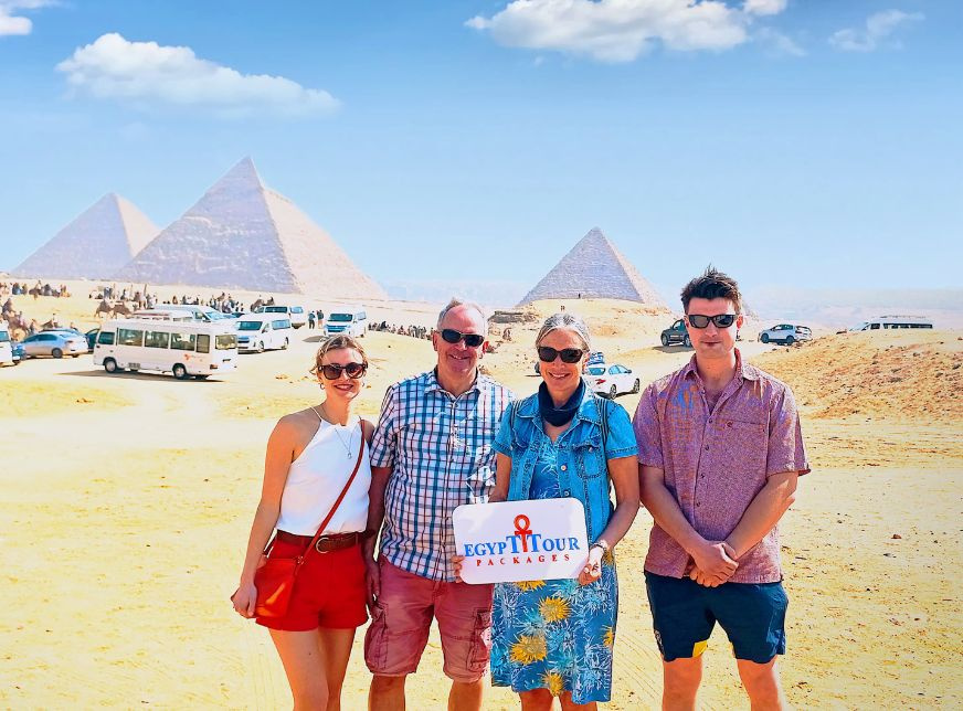 Trip to Giza Pyramids and the Egyptian Museum