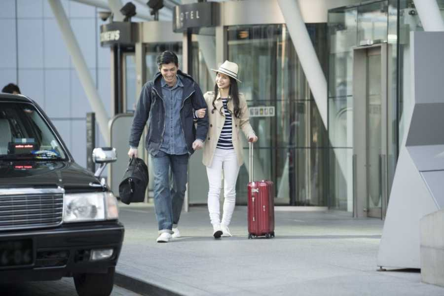 Trasferimento dallhotel a Marsa Matruh allaeroporto del Cairo